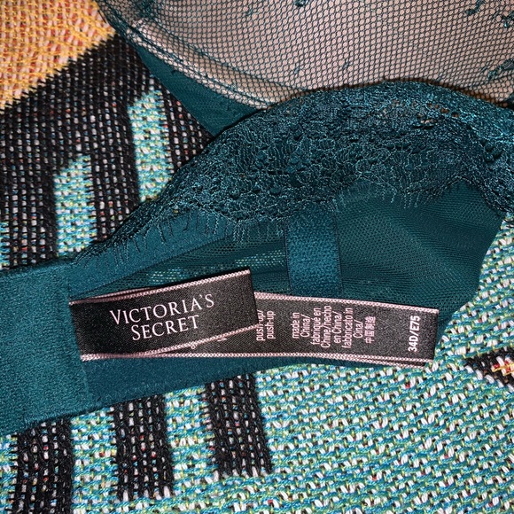 🔥DEAL🔥‘VICTORIA’S SECRET’ push-up bra in lace - Picture 6 of 7